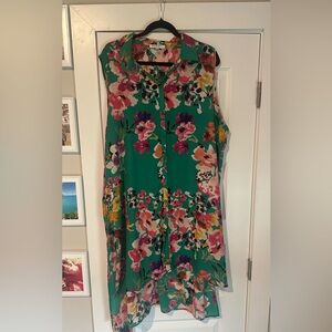 Spense Woman Sheer High-Low Tunic Top